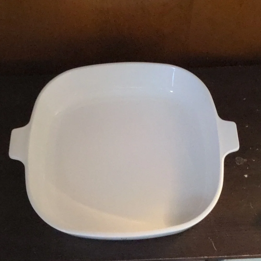 Black Trefoil P-22-ES Electromatic Skillet Dish by Corning Ware